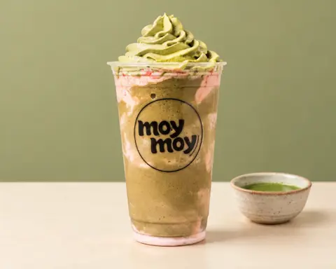 Berry Matcha Royale from MOY-MOY