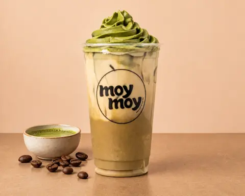 Dirty Matcha Latte from MOY-MOY